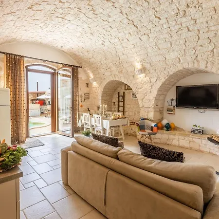 Casale Citrignano With Pool Ostuni